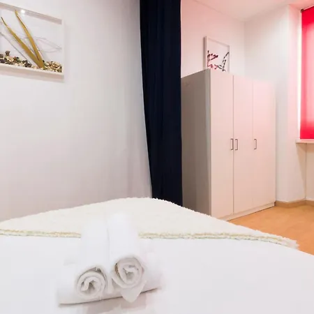 Apartamentos Day Madrid Luna Centro Gran Via Sol Malasana Extérieur photo